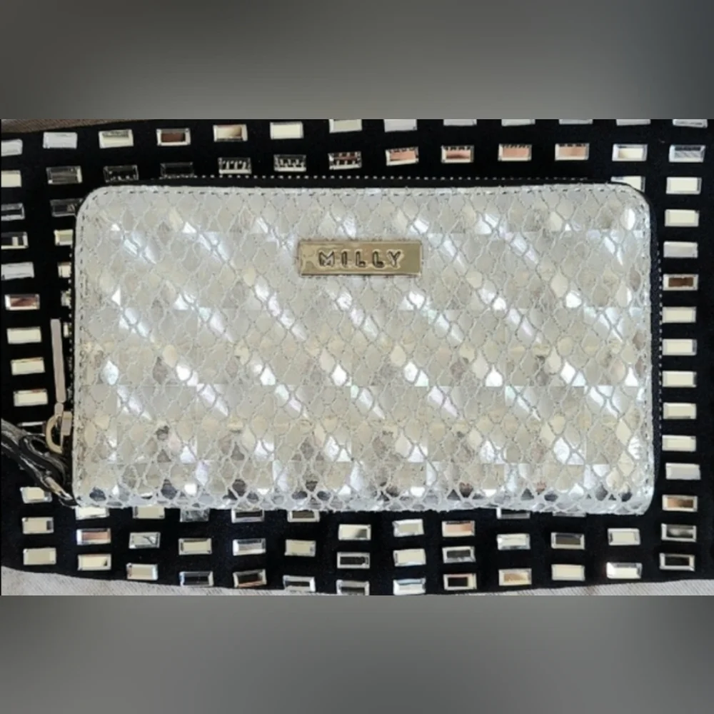 MILLY Wristlet‎ Wallet, NEW!Zip, Snakeskin, Silver Irridescent,
